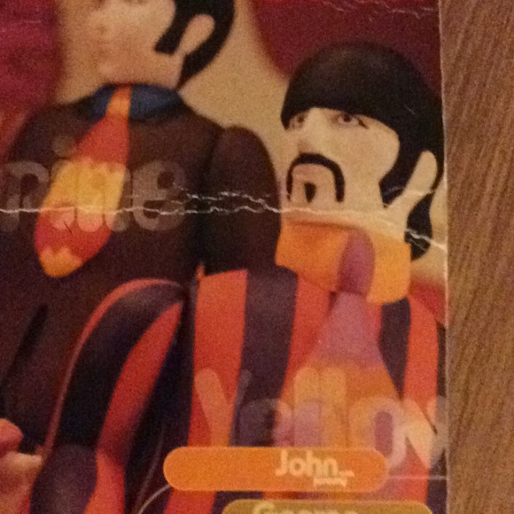The Beatles Yellow Submarine Figurines - Picture 4 of 6